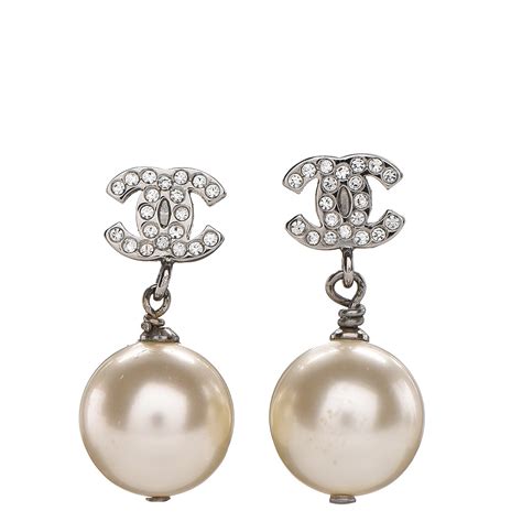 Chanel pearl silver earrings